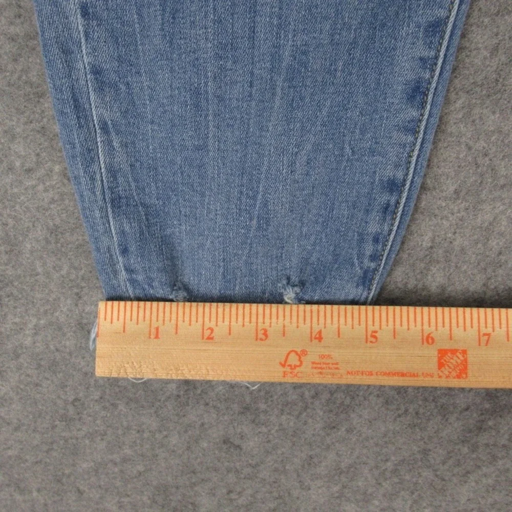 English Factory Womens Distressed‎ Ankle Jean Size 28 (Measures 28x26)